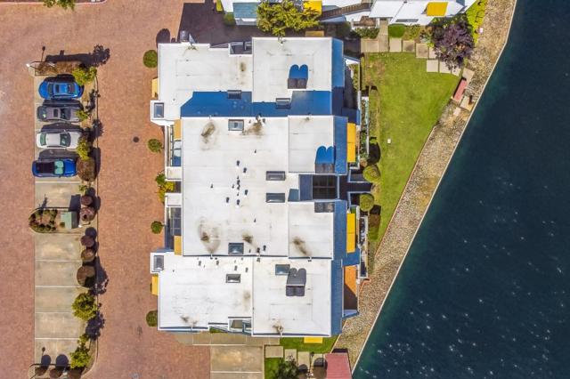 1029 Lido Lane, Foster City CA: https://media.crmls.org/mediaz/fdd01860-b2e6-4dfd-9c7d-f6710d93d760.jpg
