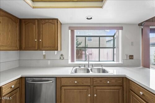 Detail Gallery Image 12 of 37 For 1134 Elm St, Tehachapi,  CA 93561 - 3 Beds | 2/1 Baths