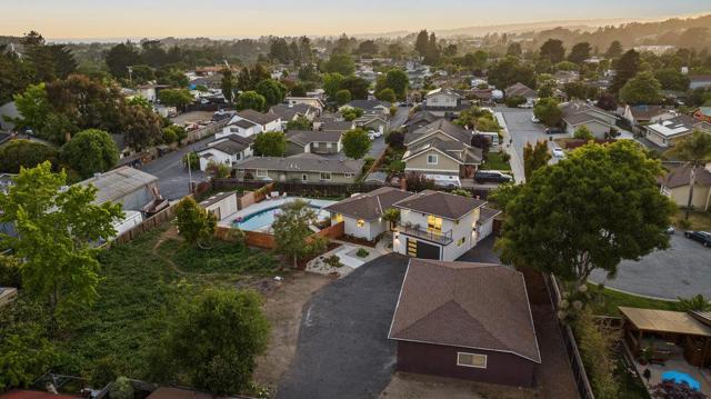 2537 Orchard Street, Soquel CA: https://media.crmls.org/mediaz/fdd21012-8b82-4a53-83b4-4d36e7513bc5.jpg