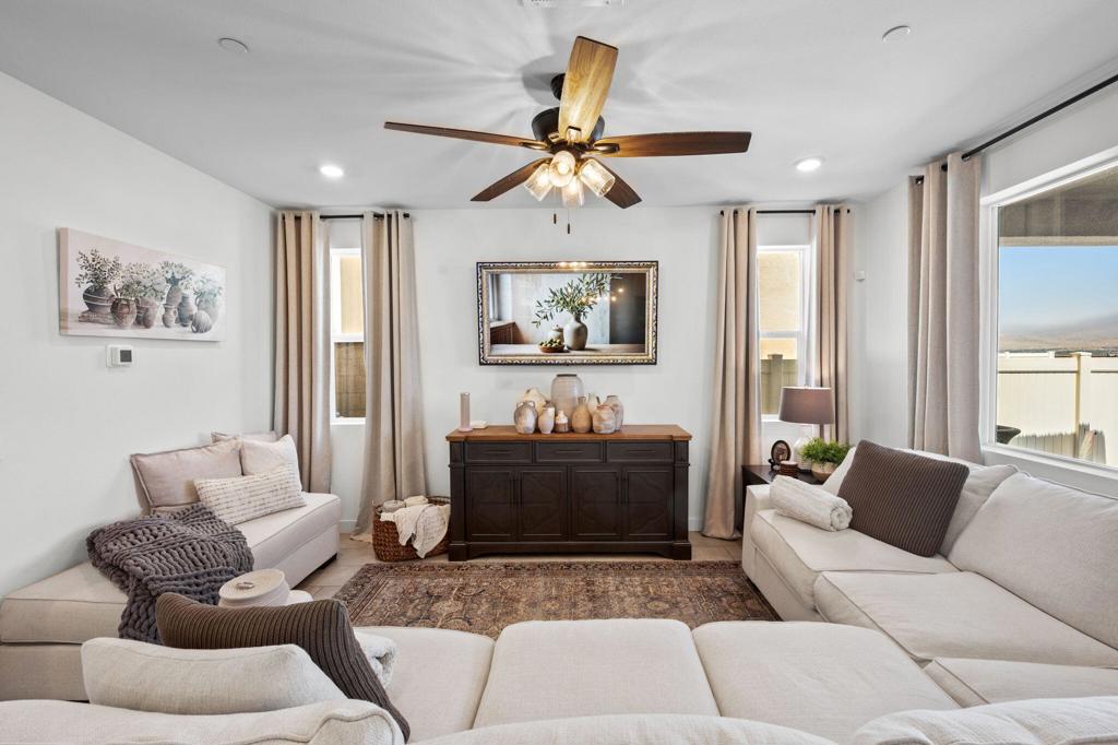 MLS #219133751DA image #5