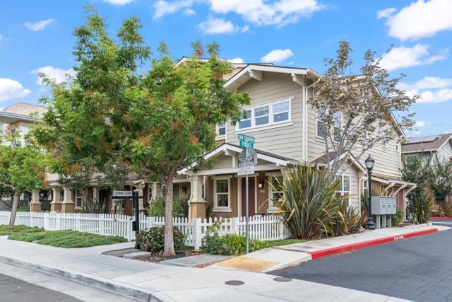 403 San Eduardo Terrace, Sunnyvale CA: https://media.crmls.org/mediaz/fdd2cdaa-d951-4ba4-a9f5-1f3b7fd3d12b.jpg