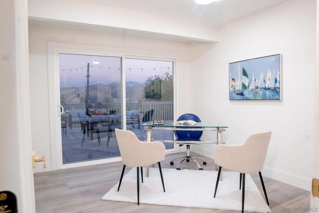 11774 Rocoso Rd, Lakeside CA: https://media.crmls.org/mediaz/fdd34426-2108-4c98-8c6d-ffbece0f63a0.jpg