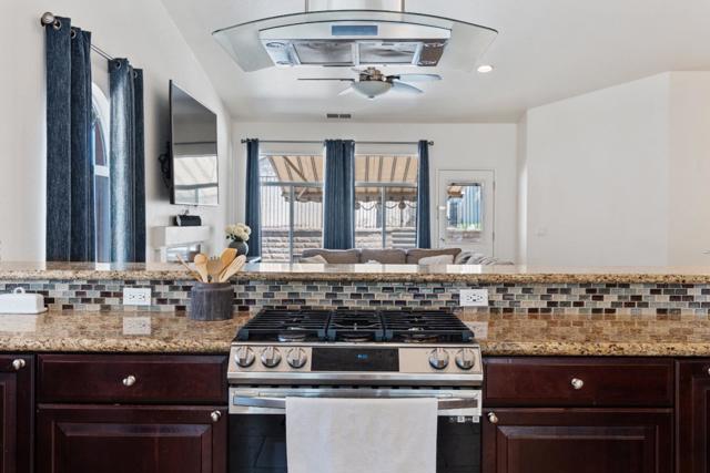 2190 Glarner Street, Hollister CA: https://media.crmls.org/mediaz/fdd3f8c5-8d8e-45b9-aadb-7406e720afda.jpg