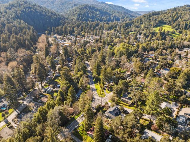 130 Pine Street, Ben Lomond CA: https://media.crmls.org/mediaz/fdd512df-3dfd-455c-8314-0f734700cc97.jpg