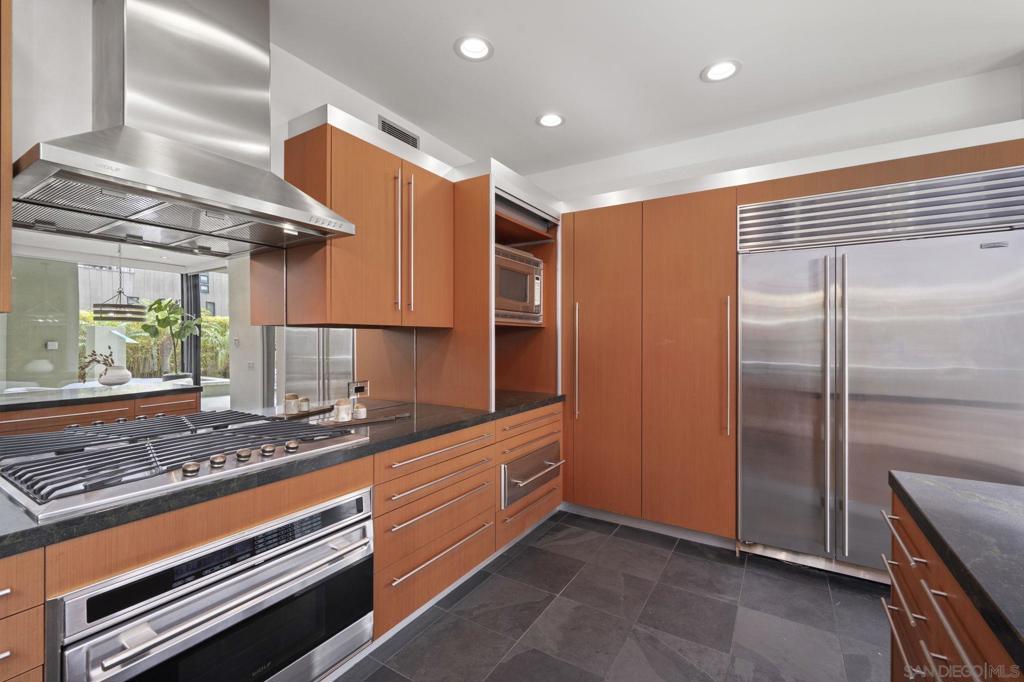 2402 Camino - photo 15