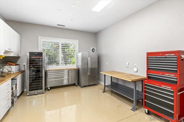 13391 OLD WINEMASTER COURT, Poway CA: https://media.crmls.org/mediaz/fdd65039-3611-4bf6-94e9-150b787c8686.jpg