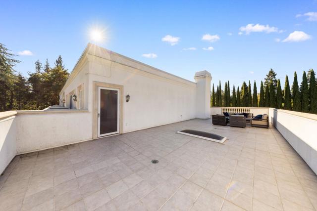 291 Atherton Avenue, Atherton CA: https://media.crmls.org/mediaz/fdd6bf31-d2bb-4a8f-a274-ae9e320163a4.jpg