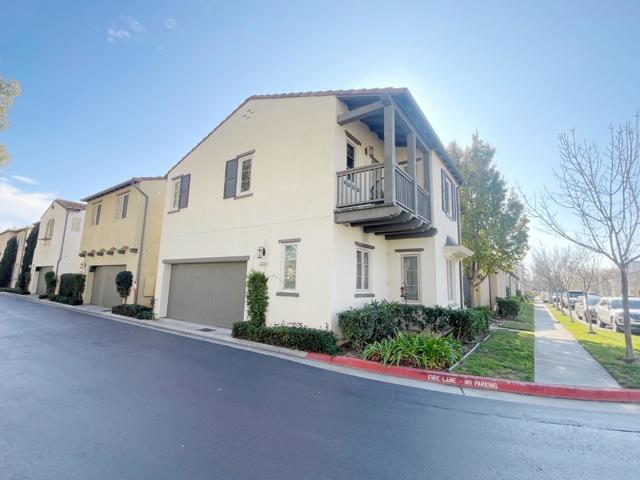 1325 Dahlia Loop, San Jose CA: https://media.crmls.org/mediaz/fdd76d25-0016-4fcb-9885-a4a5510ed50e.jpg