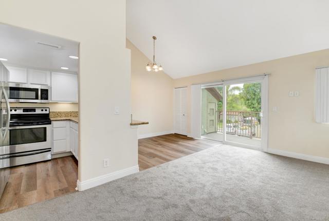 Detail Gallery Image 8 of 36 For 1509 E Washington Ave #27,  El Cajon,  CA 92019 - 2 Beds | 2 Baths