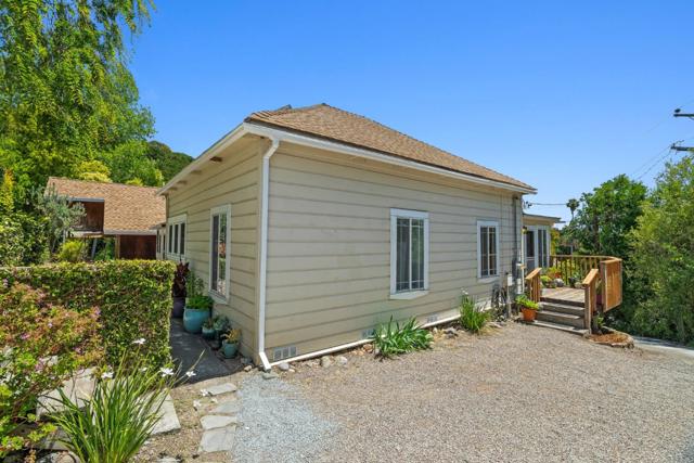 1284 Amesti Road, Corralitos CA: https://media.crmls.org/mediaz/fdd7b4f8-0e10-43fc-8b95-25050fcf38d7.jpg