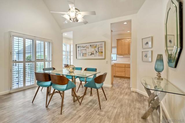 7635 Draper Avenue, La Jolla CA: https://media.crmls.org/mediaz/fdd84af6-ca23-4f16-865d-cc2e1104aca6.jpg