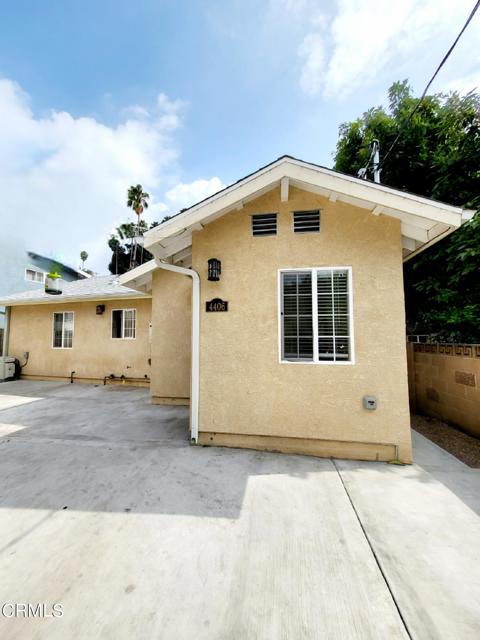 4406 Toland Way, Los Angeles CA: https://media.crmls.org/mediaz/fdd95235-bedf-4779-92fa-45bd82991efe.jpg