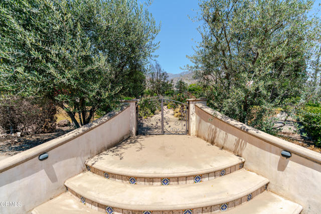 Detail Gallery Image 3 of 8 For 1739 E Mendocino St, Altadena,  CA 91001 - – Beds | – Baths