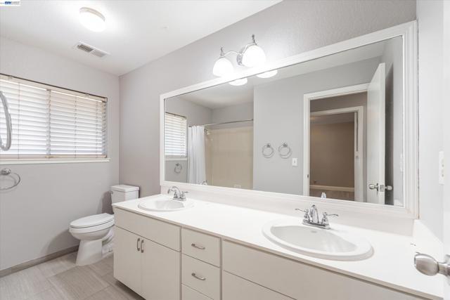 Image 26 of 36 For 6735 Stephan Ct