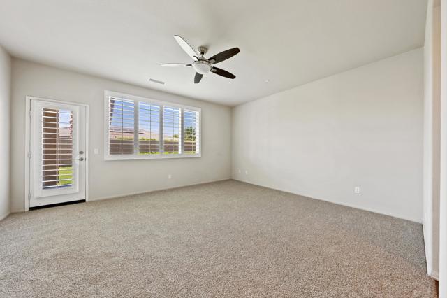 Image 14 of 29 For 82655 Concord Drive
