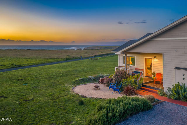 Detail Gallery Image 25 of 42 For 19251 Monterey Ave, Fort Bragg,  CA 95437 - 3 Beds | 3 Baths