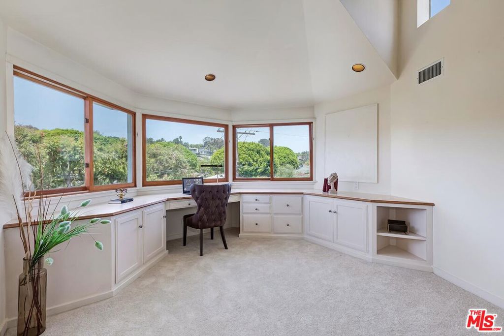 MLS #25553523 image #35