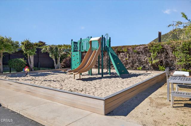 Detail Gallery Image 35 of 47 For 4229 Faria Rd, Ventura,  CA 93001 - 4 Beds | 2/1 Baths