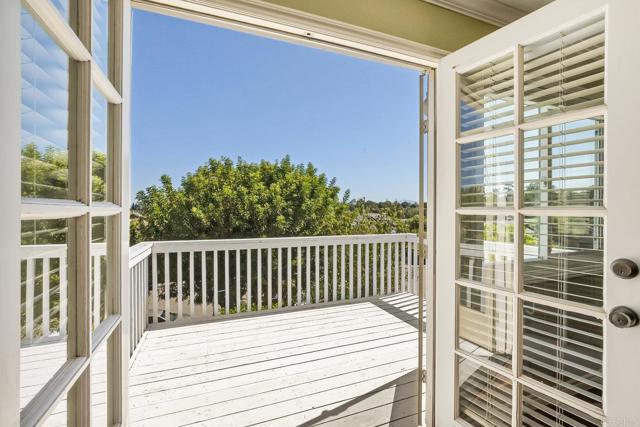2524 Seattle Drive, El Cajon CA: https://media.crmls.org/mediaz/fde06784-b311-4d49-beb9-3812f9a26692.jpg