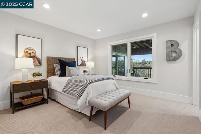 625 Sky Hy Cir, Lafayette CA: https://media.crmls.org/mediaz/fde0bb39-39dc-424b-8d83-ef33314a9588.jpg