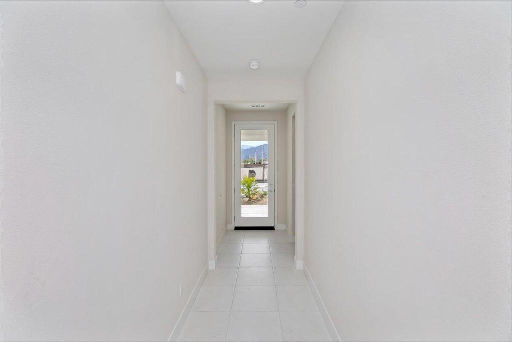 MLS #219141613PS image #4