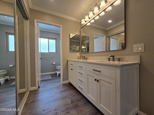 3123 Woodfern Circle, Thousand Oaks CA: https://media.crmls.org/mediaz/fde15273-2e1b-463e-bd7a-980fc7b22c77.jpg