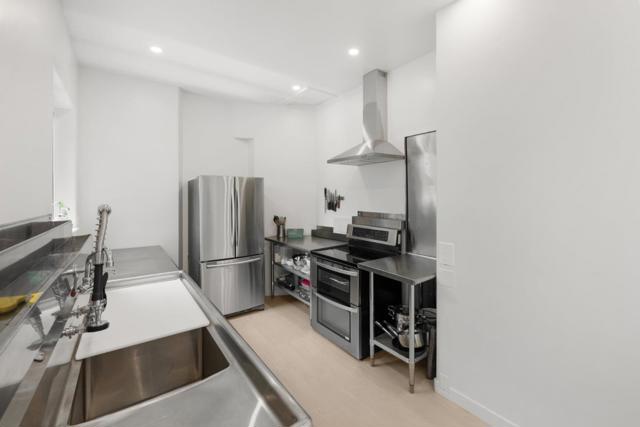 16460 Wood Acres Road, Los Gatos CA: https://media.crmls.org/mediaz/fde2066c-ac13-4bc3-9150-775dc9dd4376.jpg