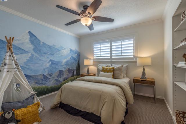 702 Sylvaner Dr, Pleasanton CA: https://media.crmls.org/mediaz/fde4060f-cdd3-4a96-99e3-29e37284e0de.jpg