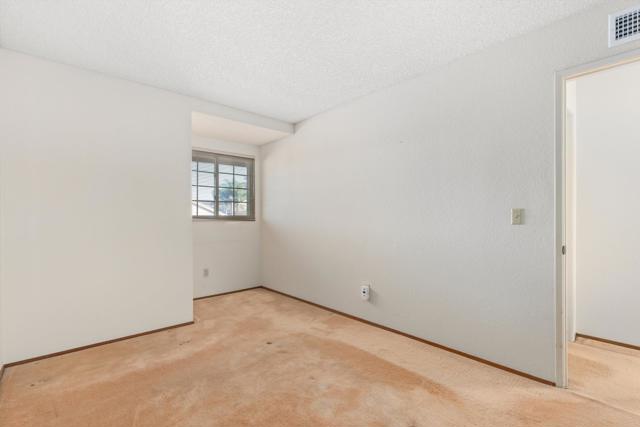 Detail Gallery Image 36 of 41 For 7338 Canyon Breeze Rd, San Diego,  CA 92126 - 4 Beds | 3 Baths