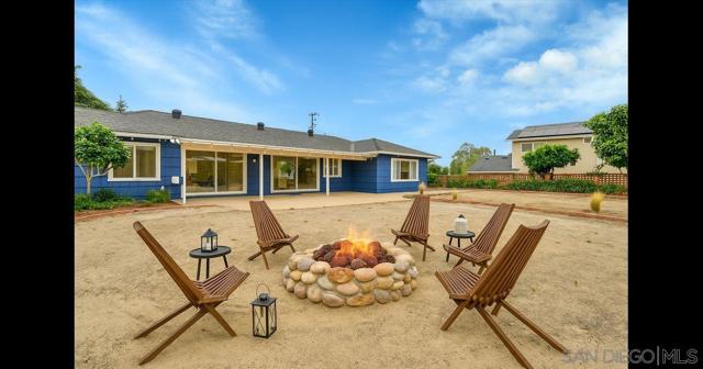 9226 Briercrest Dr, La Mesa CA: https://media.crmls.org/mediaz/fde638c0-c597-4288-92dd-d2a5f5be39f0.jpg