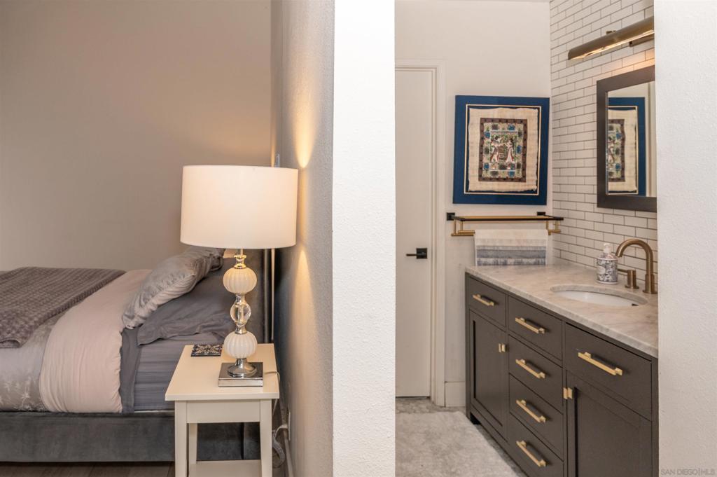 MLS #250037852SD image #19