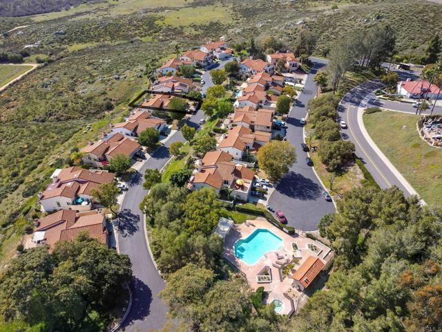 Detail Gallery Image 44 of 66 For 631 Concerto Glen, Escondido,  CA 92025 - 3 Beds | 2/1 Baths