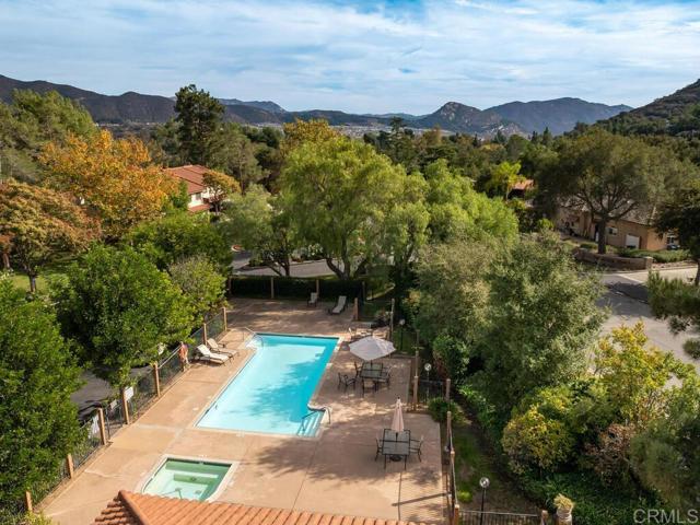 Detail Gallery Image 34 of 40 For 1718 Tecalote Dr #14,  Fallbrook,  CA 92028 - 3 Beds | 2/1 Baths