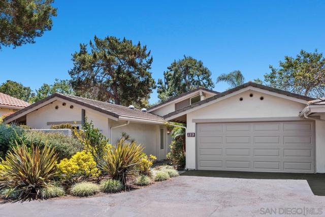 159 Mexicali Ct, Solana Beach CA: https://media.crmls.org/mediaz/fdebf418-e4be-4f34-8956-34c1ddac5b16.jpg