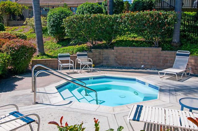 Detail Gallery Image 45 of 48 For 1922 Spyglass Cir, Vista,  CA 92081 - 4 Beds | 2/1 Baths