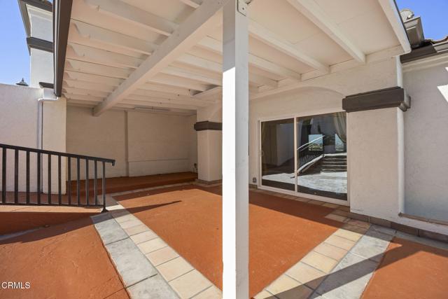 40 Saddlebow Road, Bell Canyon CA: https://media.crmls.org/mediaz/fdee17e1-3a4a-4cef-9c7f-9281344a6846.jpg