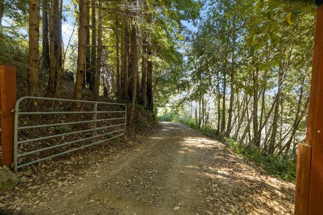 280 Sweetwater Lane, Ben Lomond CA: https://media.crmls.org/mediaz/fdef7db9-509a-4939-9bc0-8196917217d3.jpg