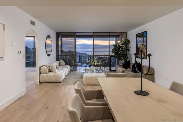2500 Torrey Pines Rd, La Jolla CA: https://media.crmls.org/mediaz/fdf1c970-357e-479e-a9d1-c7a9f561ae97.jpg