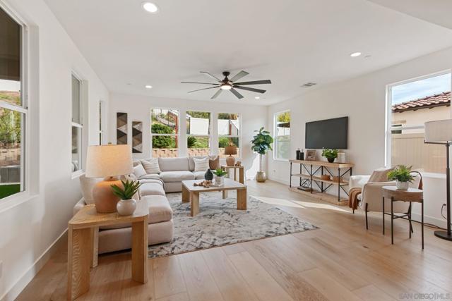 1176 Witherby Lane, Escondido CA: https://media.crmls.org/mediaz/fdf1f053-edee-4c9a-a2e0-bedfdb64c6c7.jpg