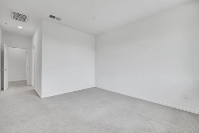 2580 Gimelli Way, San Jose CA: https://media.crmls.org/mediaz/fdf270e6-e09d-4634-b1df-027c9cd68e75.jpg