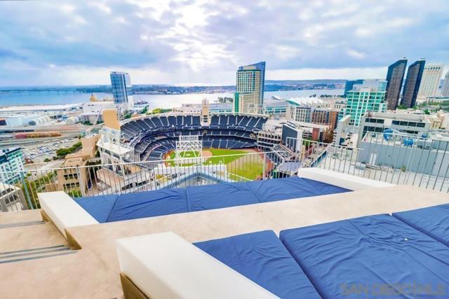321 10th Ave, San Diego CA: https://media.crmls.org/mediaz/fdf67c8f-a833-491b-b81d-1bd2578cce76.jpg