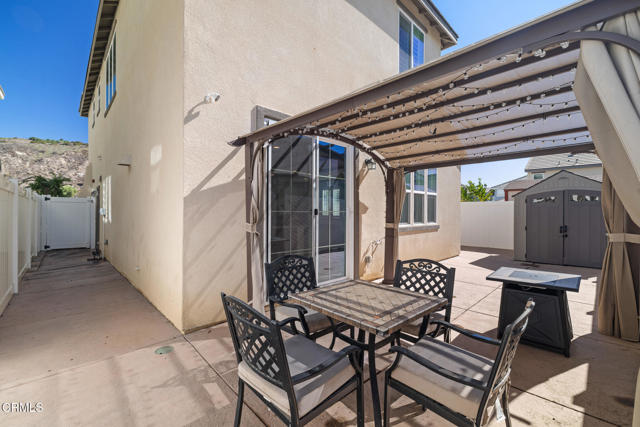 254 Hydrangea Street, Fillmore CA: https://media.crmls.org/mediaz/fdf68eda-5cb4-466a-affb-f00de69efd39.jpg