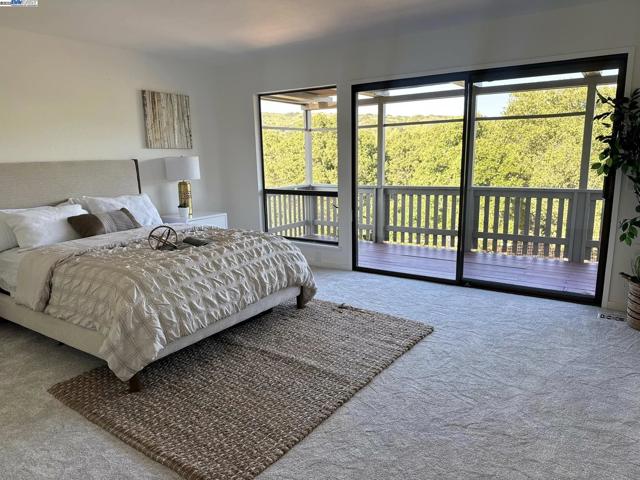 4732 Mira Vista Drive, Castro Valley CA: https://media.crmls.org/mediaz/fdf75a4a-9aea-4ae8-a3fe-a1052bda49dd.jpg