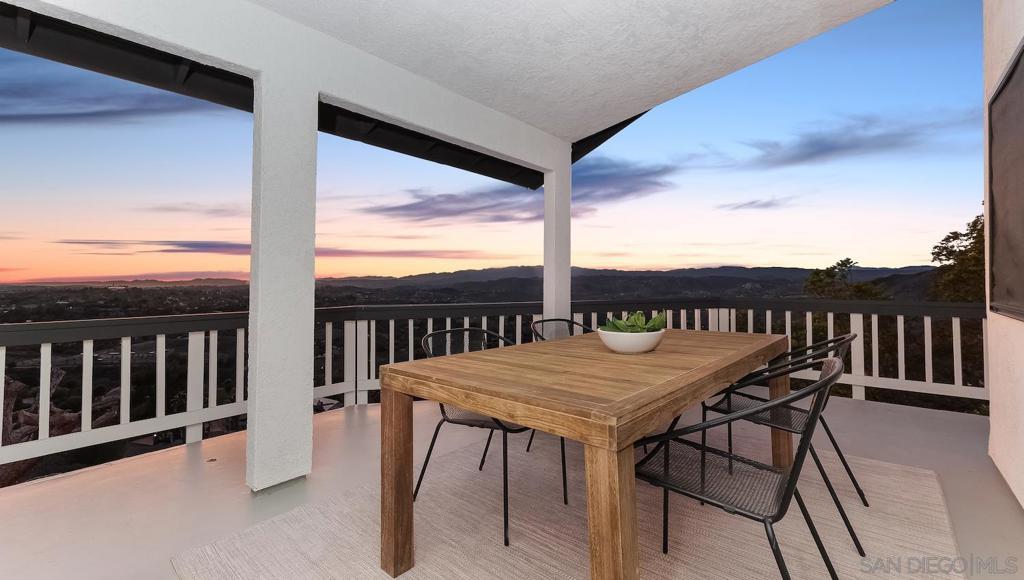 3315 Red Mountain Heights Dr, Fallbrook, CA 92028