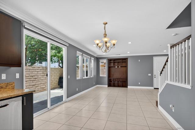 Image 6 of 37 For 42921 Avenida Amistad