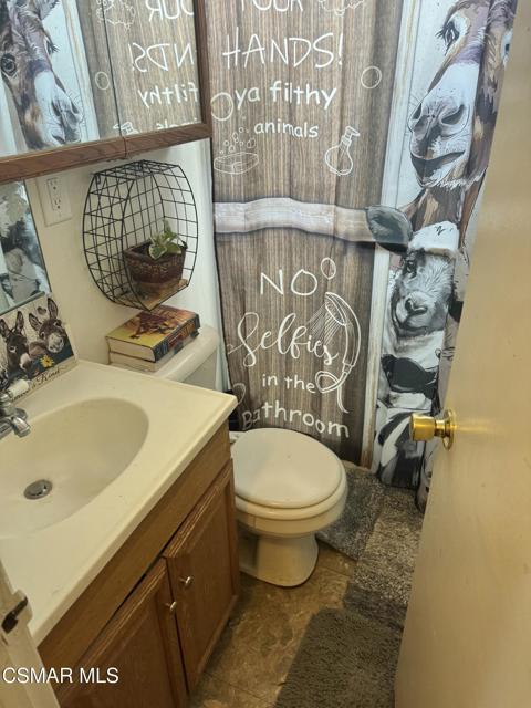 2858 Fitzgerald Road, Simi Valley CA: https://media.crmls.org/mediaz/fdf8e696-ddaf-44e6-973b-cfc43a9eda98.jpg