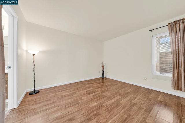 3641 Clayton Rd, Concord CA: https://media.crmls.org/mediaz/fdfa49fc-d140-450d-9ae6-c4f9629f277f.jpg