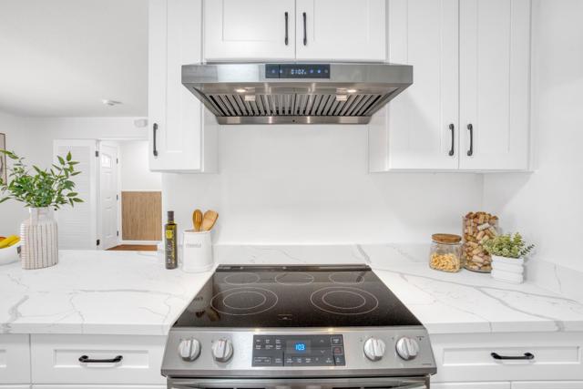 5381 Carryback Avenue, San Jose CA: https://media.crmls.org/mediaz/fdfb9527-2dfd-48f6-9cc2-74eb41957f73.jpg