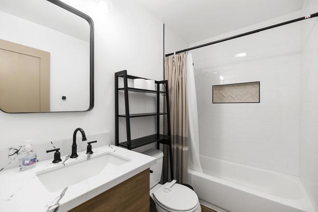 12694 Jackson Heights Drive, El Cajon CA: https://media.crmls.org/mediaz/fdfbc70a-af5d-4197-beeb-db74d1180423.jpg