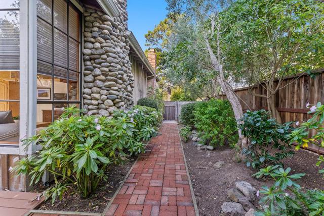 176 Sonoma Lane, Carmel CA: https://media.crmls.org/mediaz/fdfc6e31-abf5-4062-a596-f97ec6ce2d5a.jpg